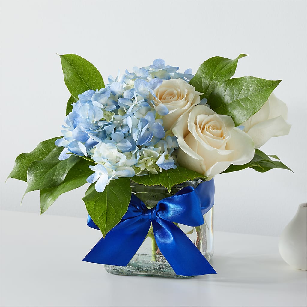 Sky Blue Delight Bouquet – Randalls, Pleasanton CA