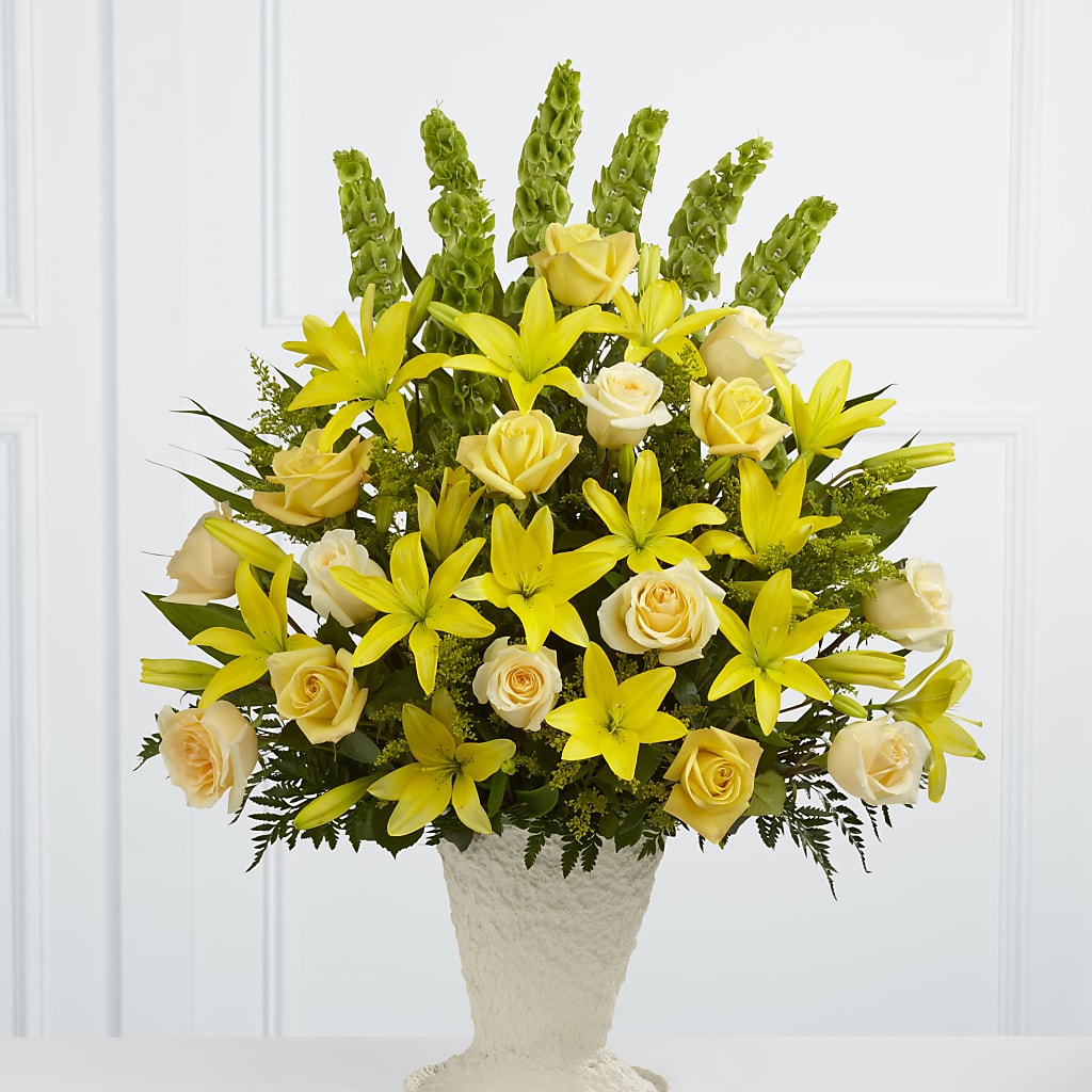 Golden Memories Arrangement – Randalls, Pleasanton CA