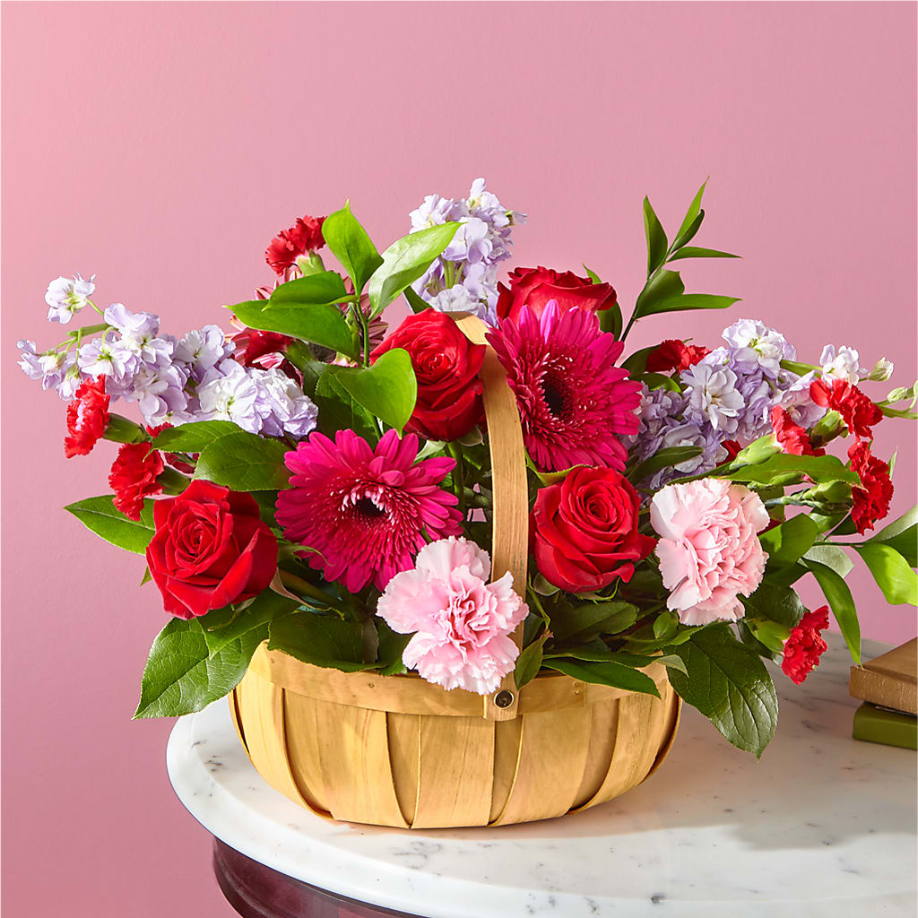 Pink Picnic Basket – Randalls, Pleasanton CA