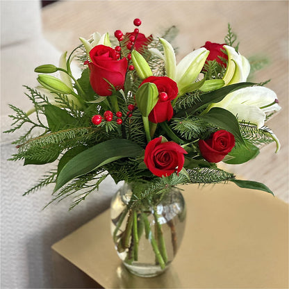 Sparkling Snowflakes Bouquet –  Randalls, Pleasanton CA
