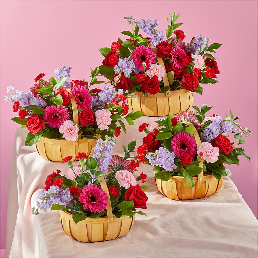 Pink Picnic Basket –  Randalls, Pleasanton CA