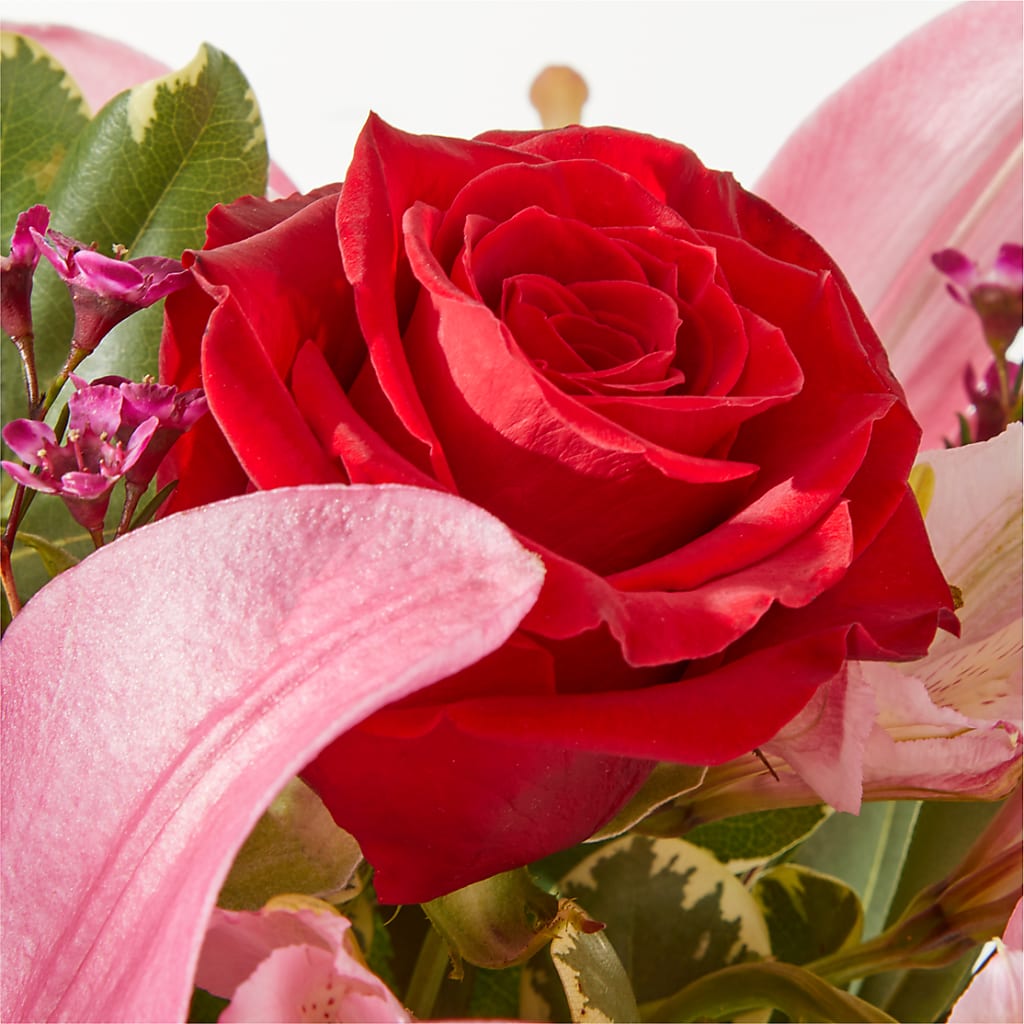 Lucky in Love Bouquet –  Randalls, Pleasanton CA